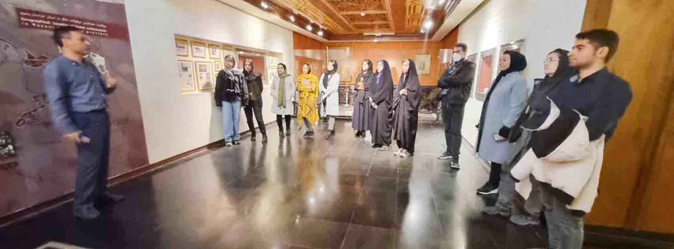 بازدید علمی- فرهنگی از مؤسسه کتابخانه و موزه ملی ملک به مناسبت هفته پژوهش